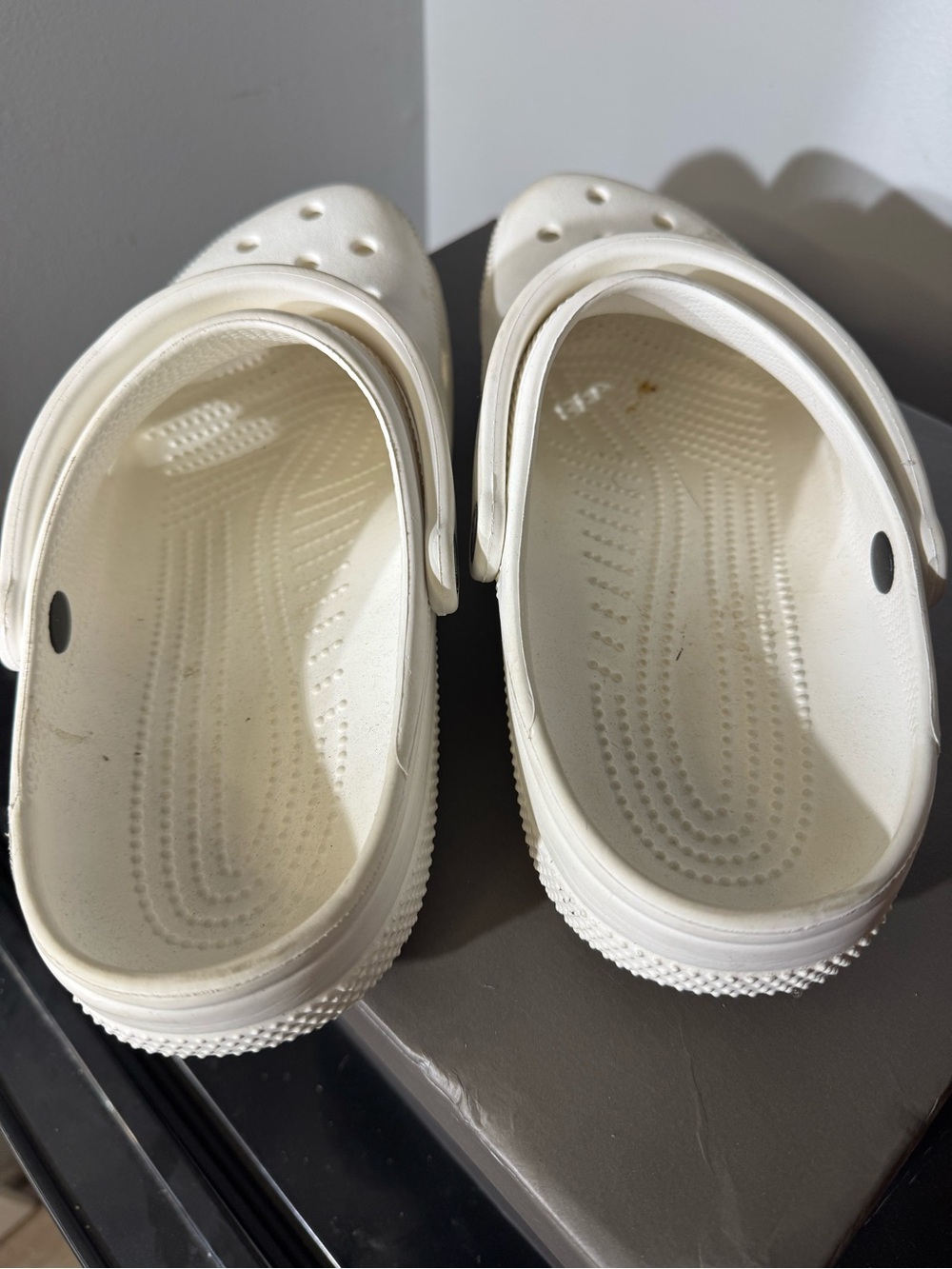 Men’s White Crocs - Picture 4 of 4